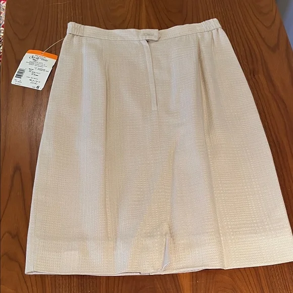 NWT Saville Suit Skirt & Blazer Classic Business Style Beige/Cream 6P Vintage - Picture 15 of 16